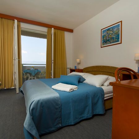 טרפאניי Hotel Faraon מראה חיצוני תמונה